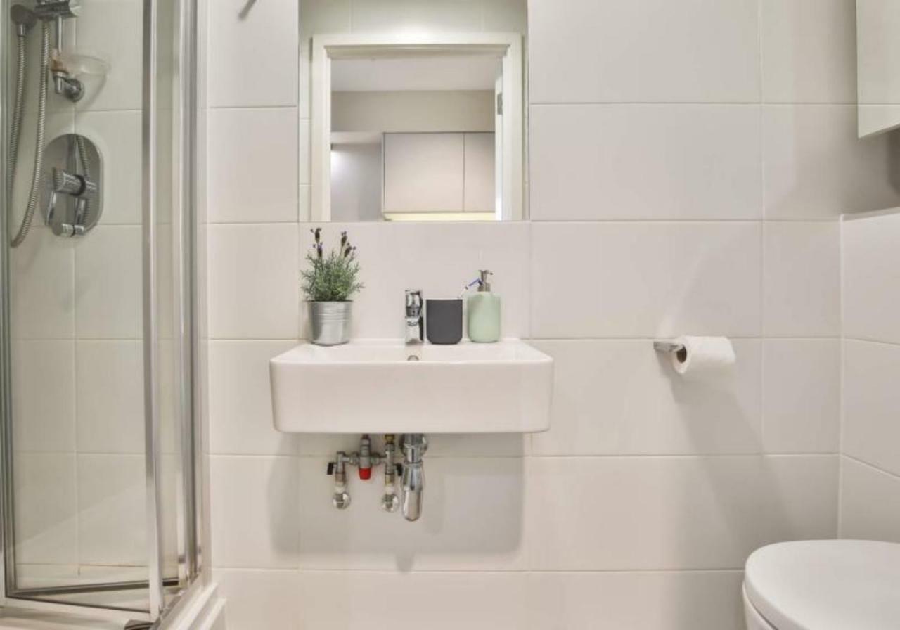 Hashtag South Bank Campus Accommodation 런던 외부 사진