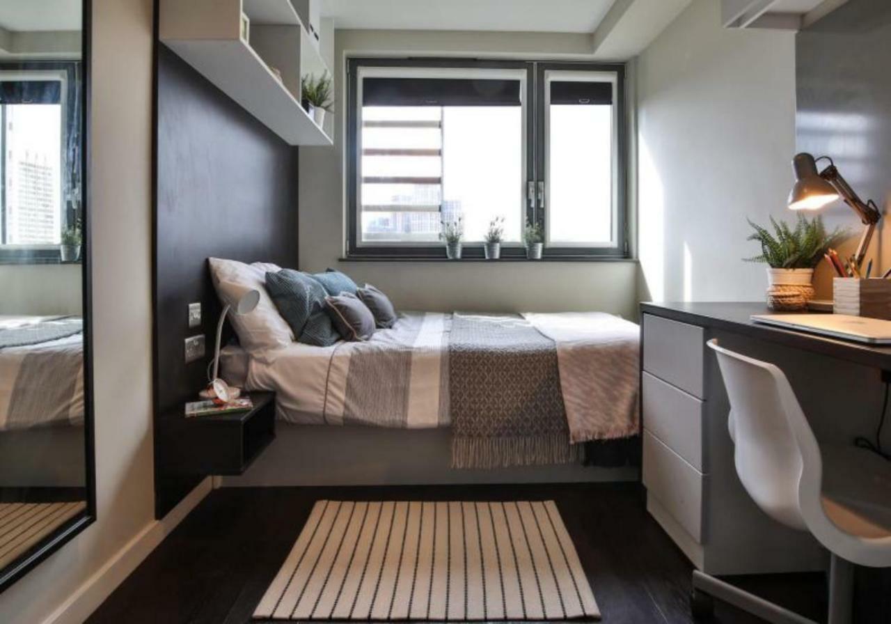 Hashtag South Bank Campus Accommodation 런던 외부 사진
